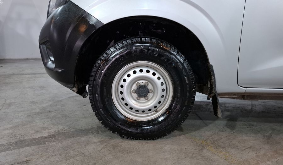 Nissan Np300 2.5 DOBLE CABINA S TM AC PAQ. SEG. Pickup 2019