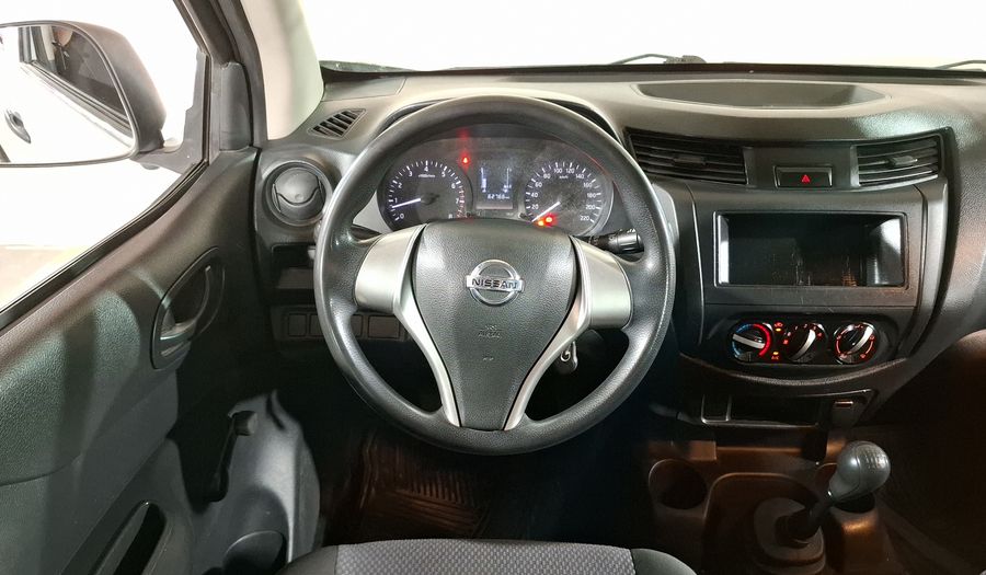 Nissan Np300 2.5 DOBLE CABINA S TM AC PAQ. SEG. Pickup 2019