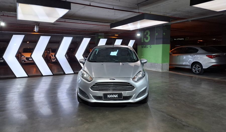 Ford Fiesta Kinetic Design 1.6 S PLUS Hatchback 2017