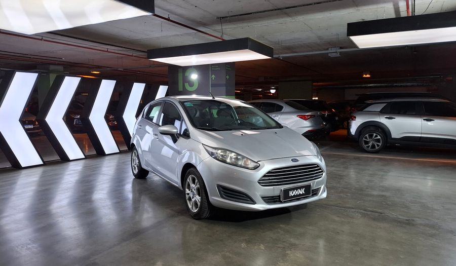 Ford Fiesta Kinetic Design 1.6 S PLUS Hatchback 2017