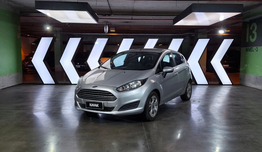 Ford Fiesta Kinetic Design 1.6 S PLUS Hatchback 2017