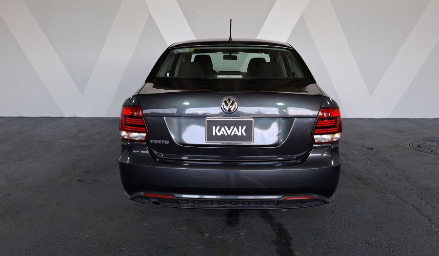 Volkswagen Vento 1.6 STARTLINE Sedan 2020