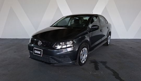 Volkswagen • Vento