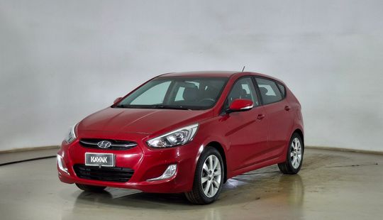 Hyundai • Accent