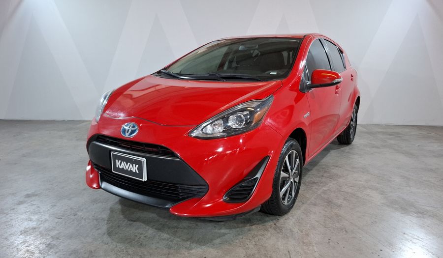 Toyota Prius C 1.5 HYBRID AUTO Hatchback 2018