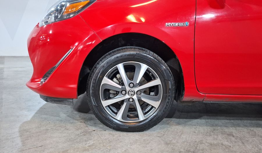 Toyota Prius C 1.5 HYBRID AUTO Hatchback 2018
