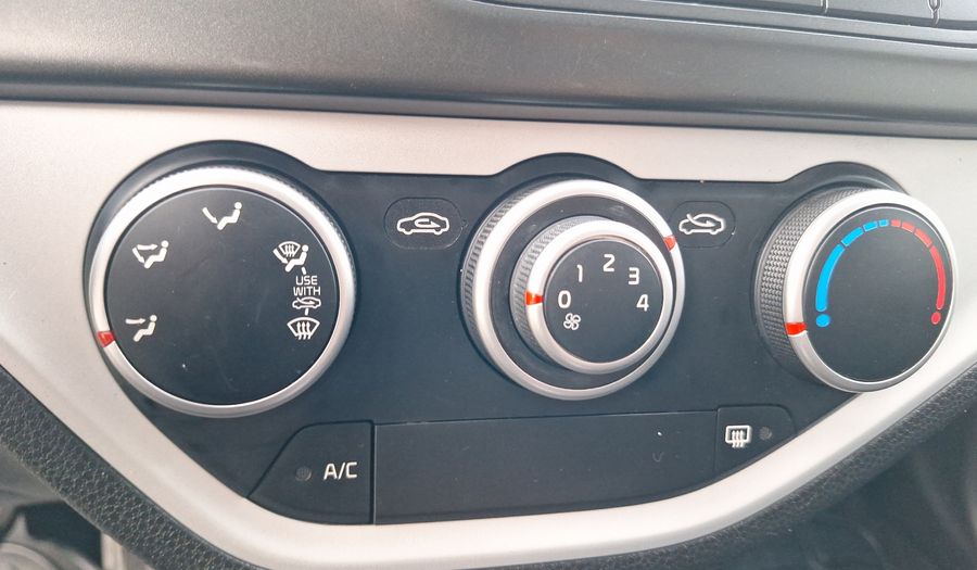 Kia Morning 1.2 EX DAB AC Hatchback 2016