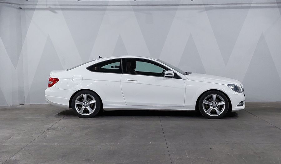 Mercedes Benz Clase C 1.6 180 CGI AT Coupe 2013