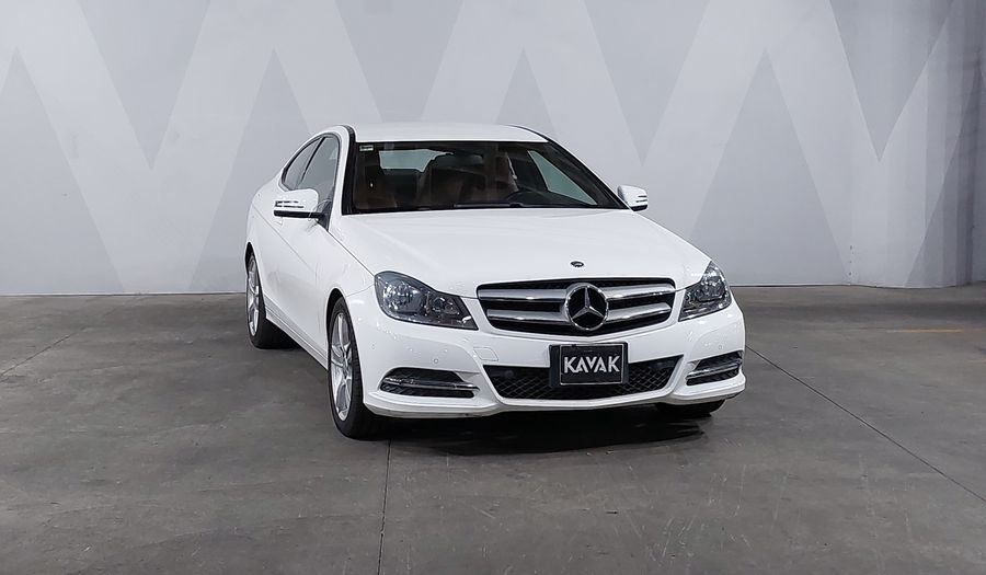 Mercedes Benz Clase C 1.6 180 CGI AT Coupe 2013