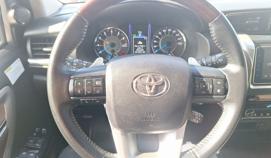 Toyota Fortuner 2.7 AUTO SRV Suv 2019
