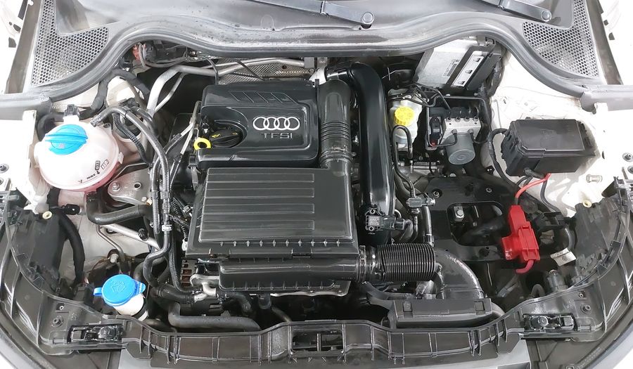 Audi A1 1.4 TFSI COOL S TRONIC Hatchback 2016