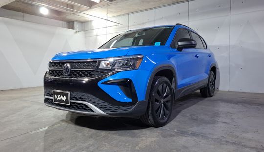 Volkswagen • Taos