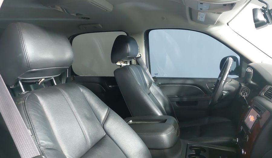 Chevrolet Tahoe 5.3 C PIEL DVD Suv 2013