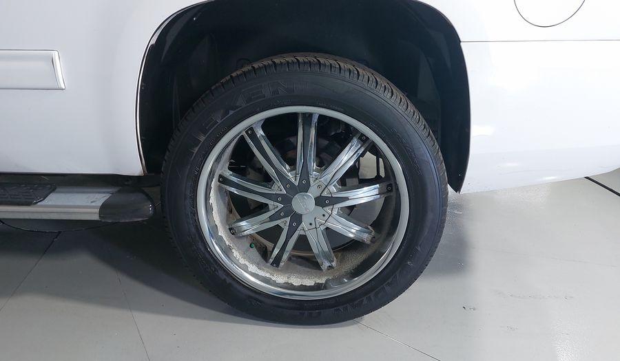 Chevrolet Tahoe 5.3 C PIEL DVD Suv 2013