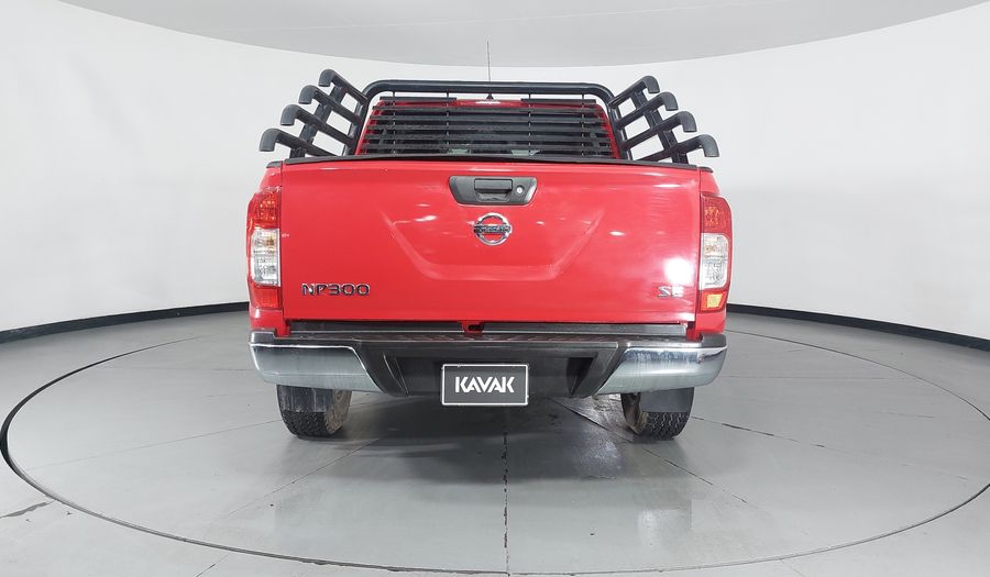 Nissan Np300 2.5 DOBLE CABINA SE AC PAQ SEG Pickup 2020