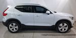 Volvo Xc40 2.0 T4 MOMENTUM AUTO Suv 2021