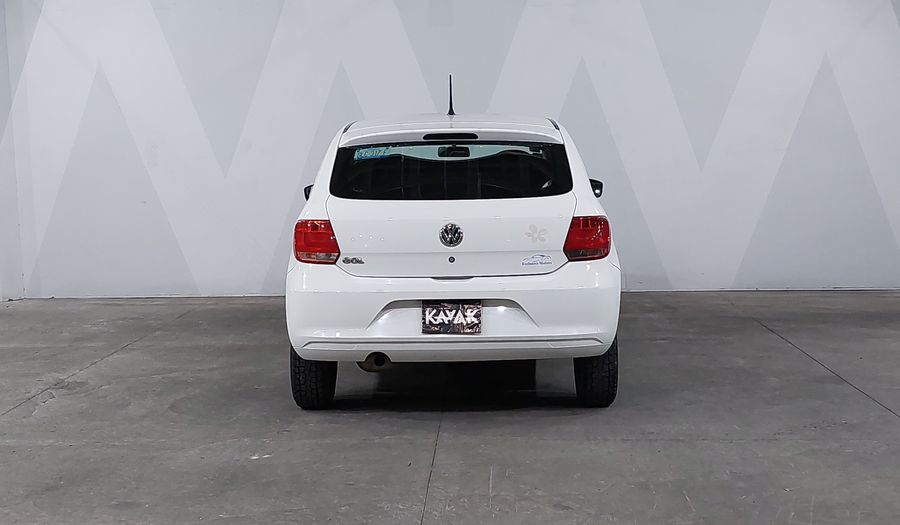 Volkswagen Gol 1.6 CL AC & CD MT Hatchback 2014