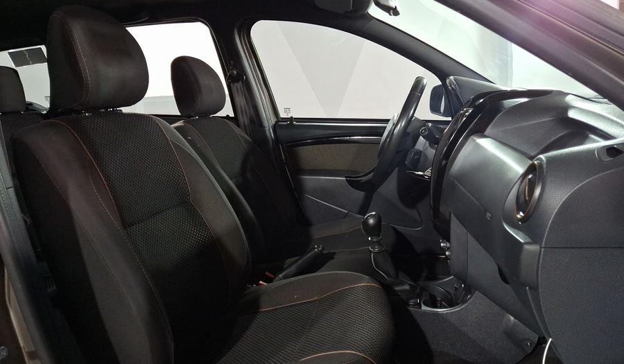 Renault Duster 2.0 DYNAMIQUE MEDIA NAV MT Suv 2017