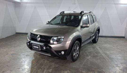 Renault • Duster