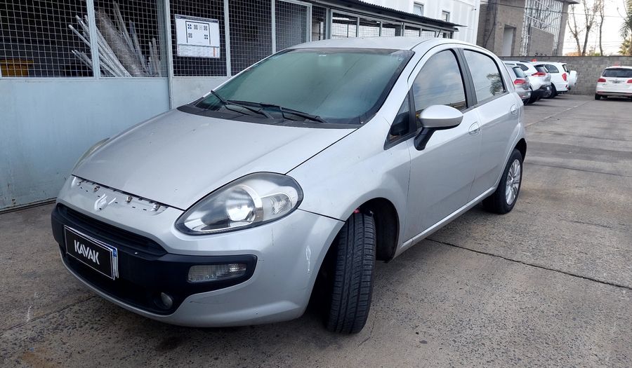 Fiat Punto 1.4 ATTRACTIVE 5P Hatchback 2016