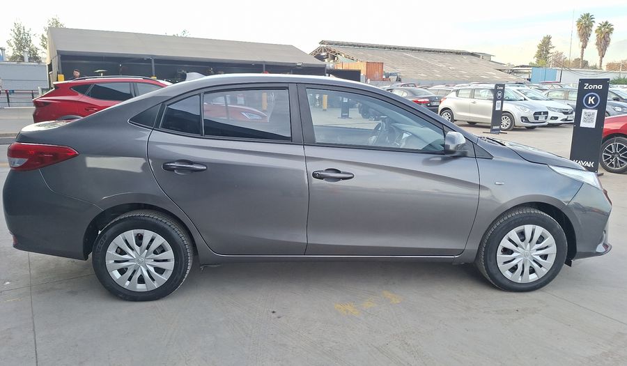 Toyota Yaris 1.5 GLI Sedan 2022