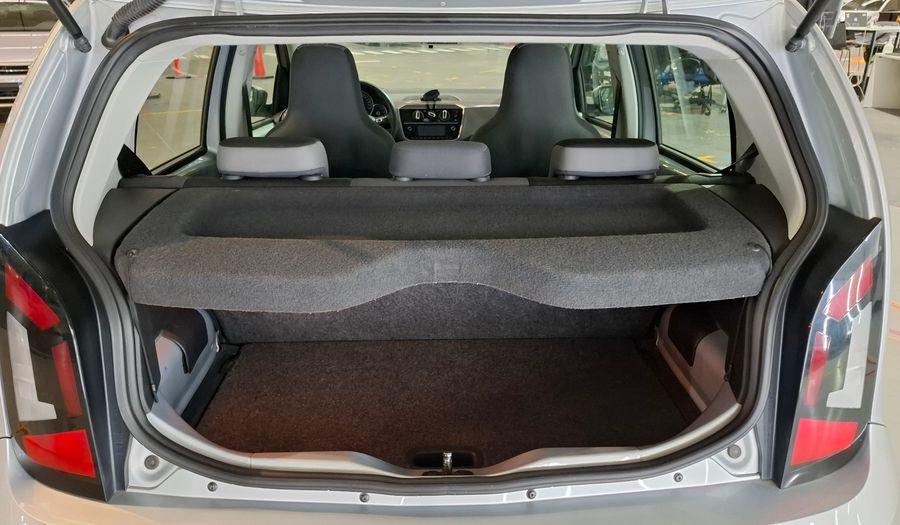 Volkswagen Up 1.0 CROSS UP Hatchback 2017