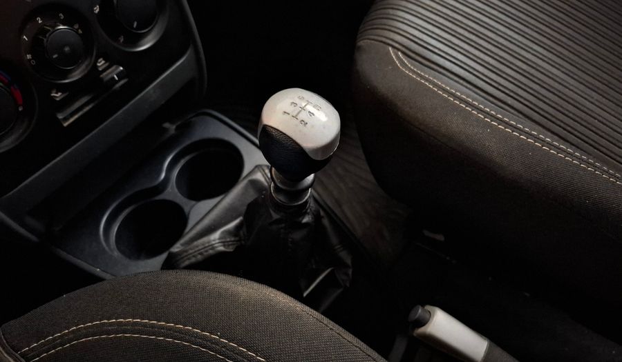 Fiat Idea 1.6 16V ESSENCE Minivan 2013