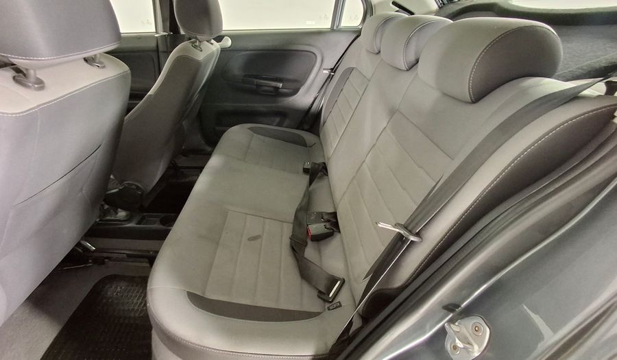 Volkswagen Gol 1.6 TRENDLINE Hatchback 2017