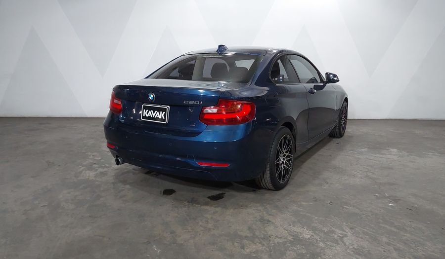 Bmw Serie 2 2.0 220IA Coupe 2016
