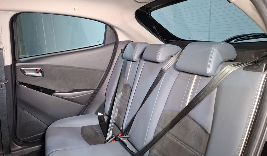 Mazda 2 1.5 MHEV CARBON EDITION AUTO Hatchback 2023