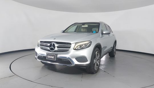 Mercedes Benz • Clase GLC