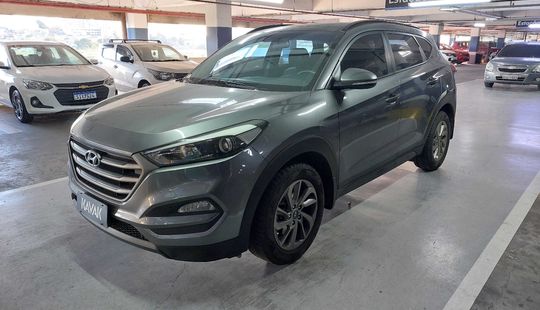 Hyundai • Tucson