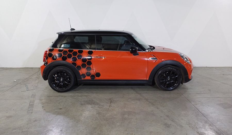 Mini Cooper 1.5 COOPER CHILI Hatchback 2021