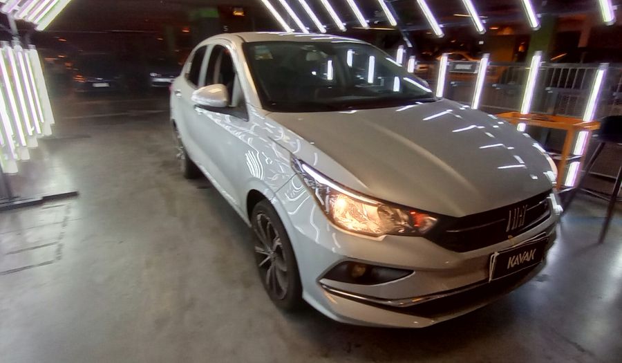 Fiat Cronos 1.8 PRECISION Sedan 2022