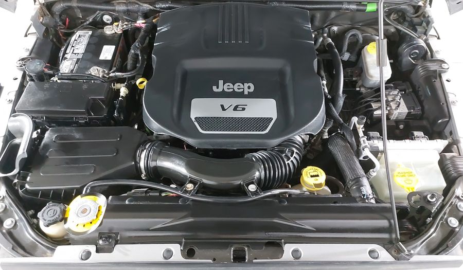 Jeep Wrangler 3.6 JK UNLIMITED SAHARA 4X4 ATX Suv 2018