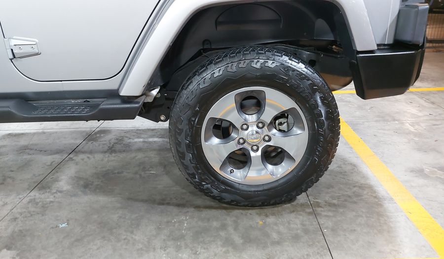 Jeep Wrangler 3.6 JK UNLIMITED SAHARA 4X4 ATX Suv 2018