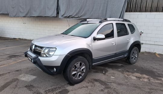 Renault • Duster