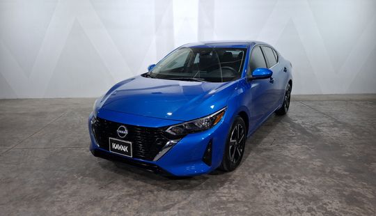 Nissan • Sentra