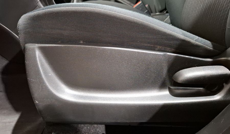 Suzuki Swift 1.4 GA MT Hatchback 2016