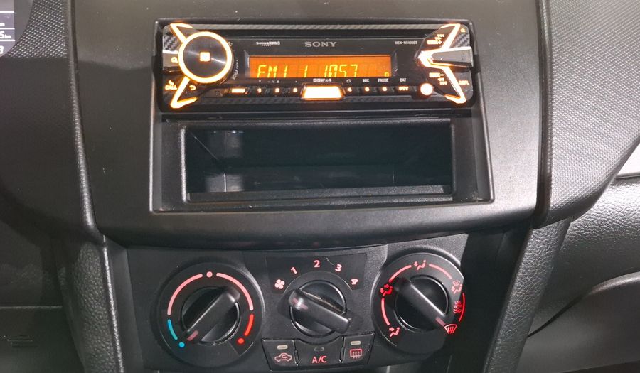 Suzuki Swift 1.4 GA MT Hatchback 2016
