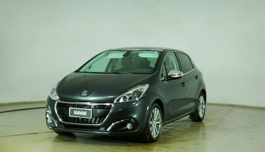 Peugeot • 208