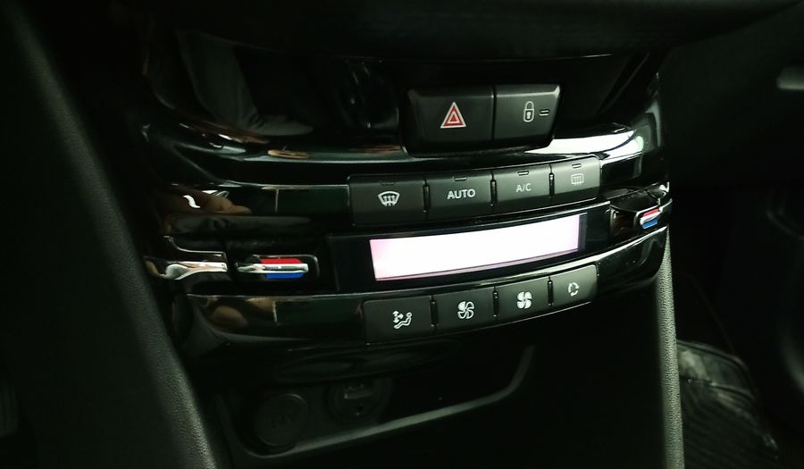 Peugeot 208 1.6 BLUEHDI 100 HP ALLURE PACK Hatchback 2017