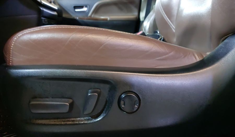 Toyota Sienna 3.5 LIMITED AUTO Minivan 2019