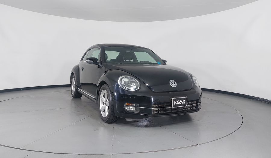 Volkswagen Beetle 2.0 TURBO DSG Hatchback 2012