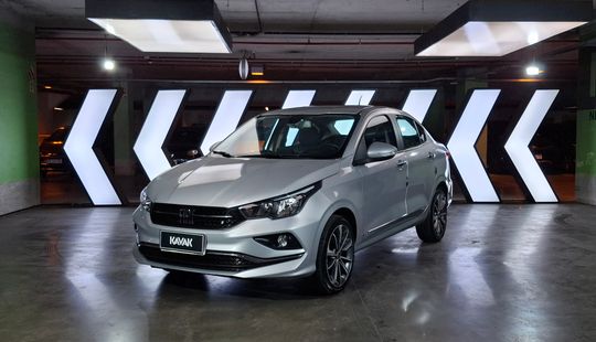Fiat • Cronos