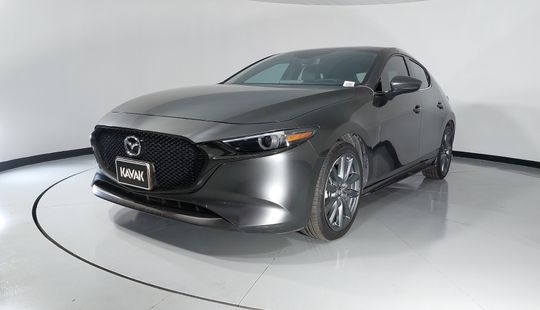 Mazda • Mazda 3