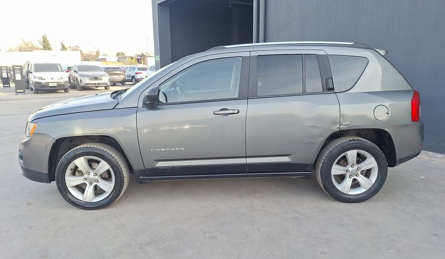 Jeep Compass 2.4 SPORT AUTO Suv 2012
