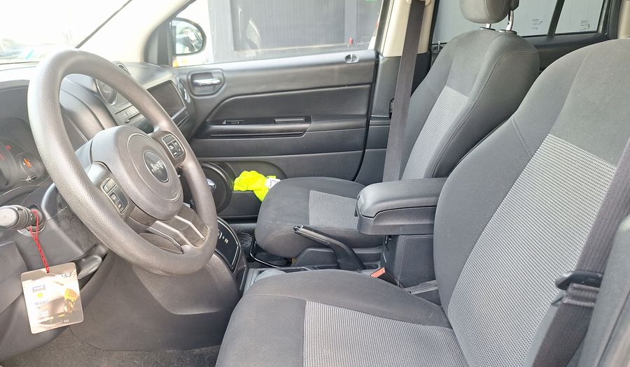 Jeep Compass 2.4 SPORT AUTO Suv 2012