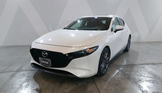 Mazda • Mazda 3