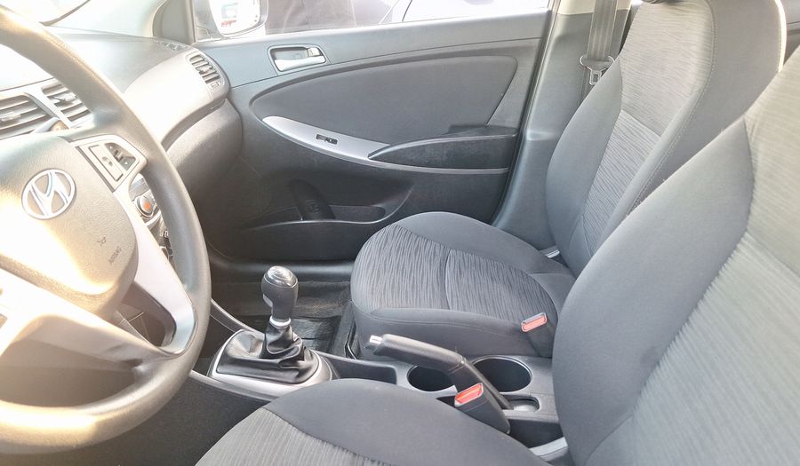Hyundai Accent 1.4 RB GL 2AB Sedan 2019